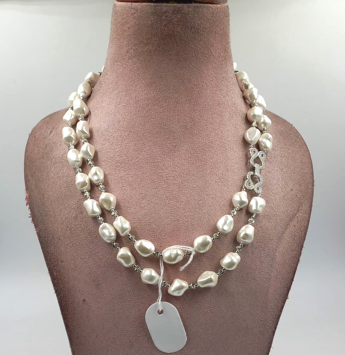 Aashita Pearl Necklace