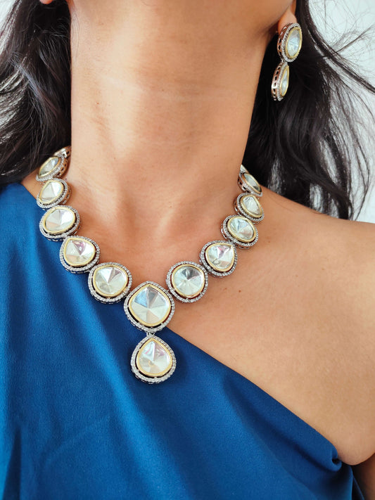 Aleshiya uncut polki necklace