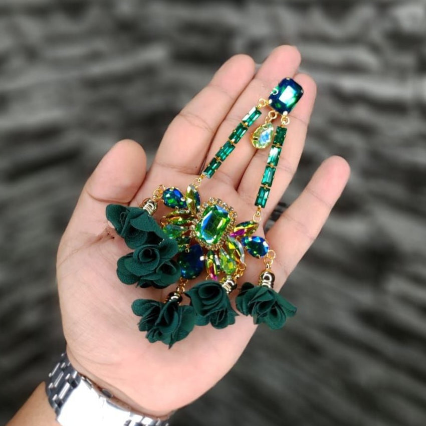 jhoomer earring in green color