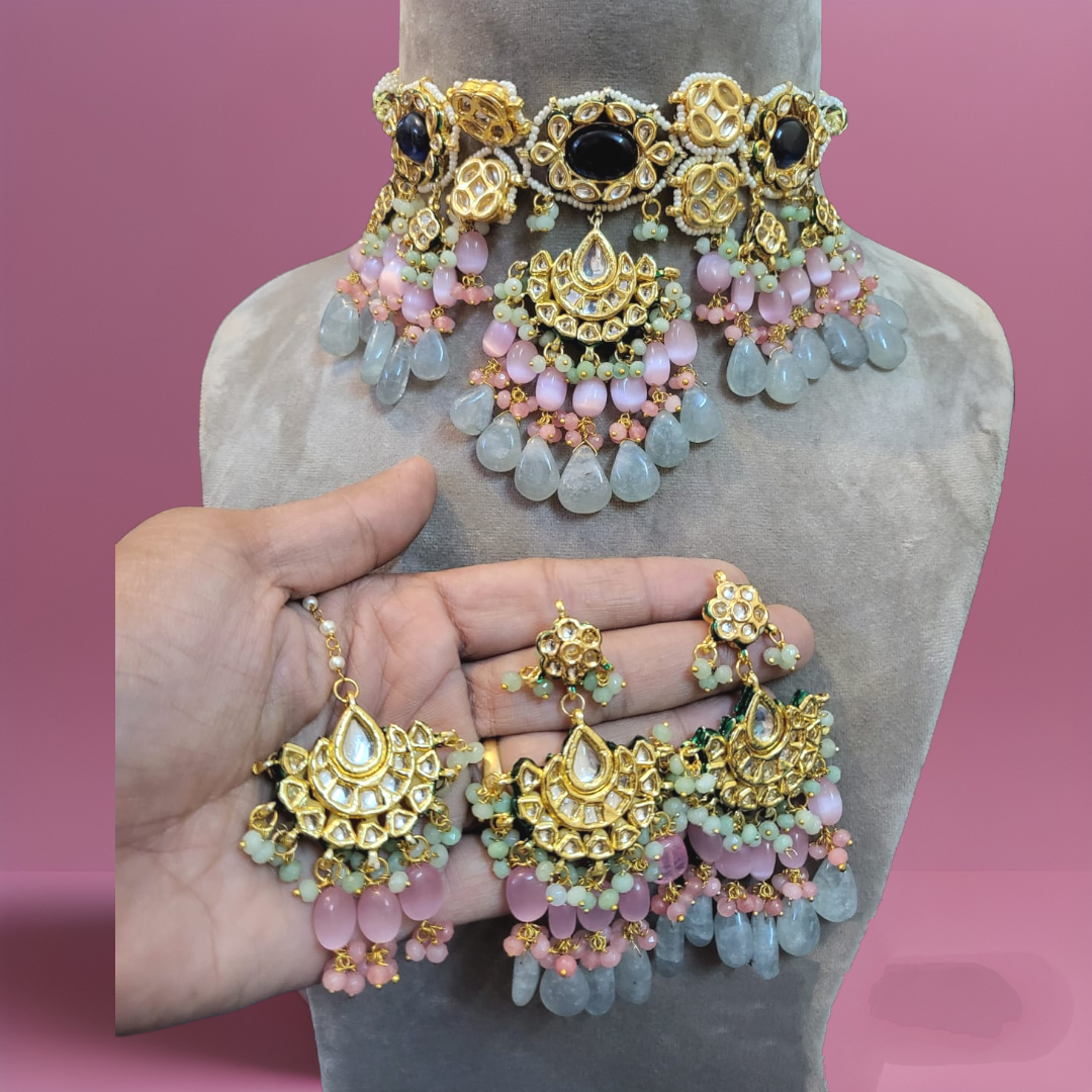 Saanvi Semi-Precious Kundan Necklace