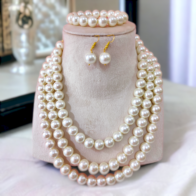 Shell Pearl Necklace Combo