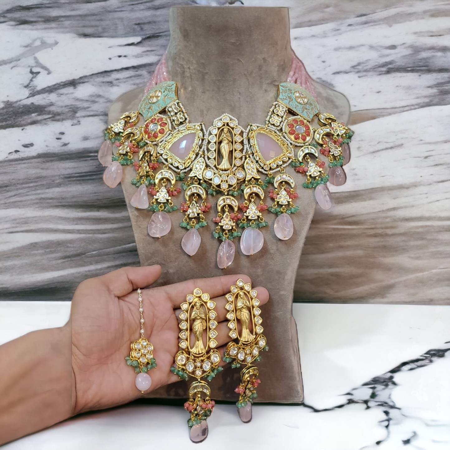 Welcome Lady Semi Precious Necklace Set