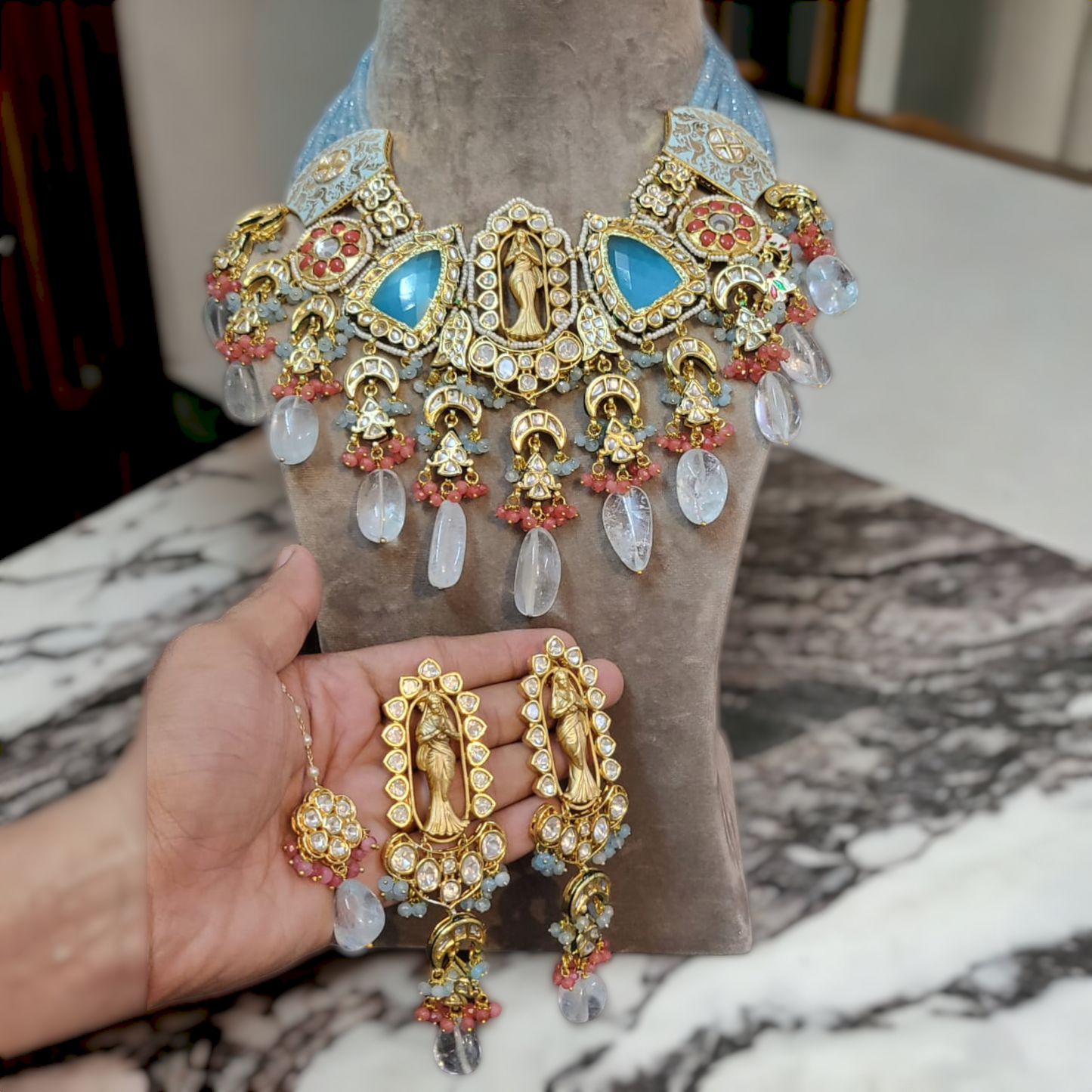 Welcome Lady Semi Precious Necklace Set