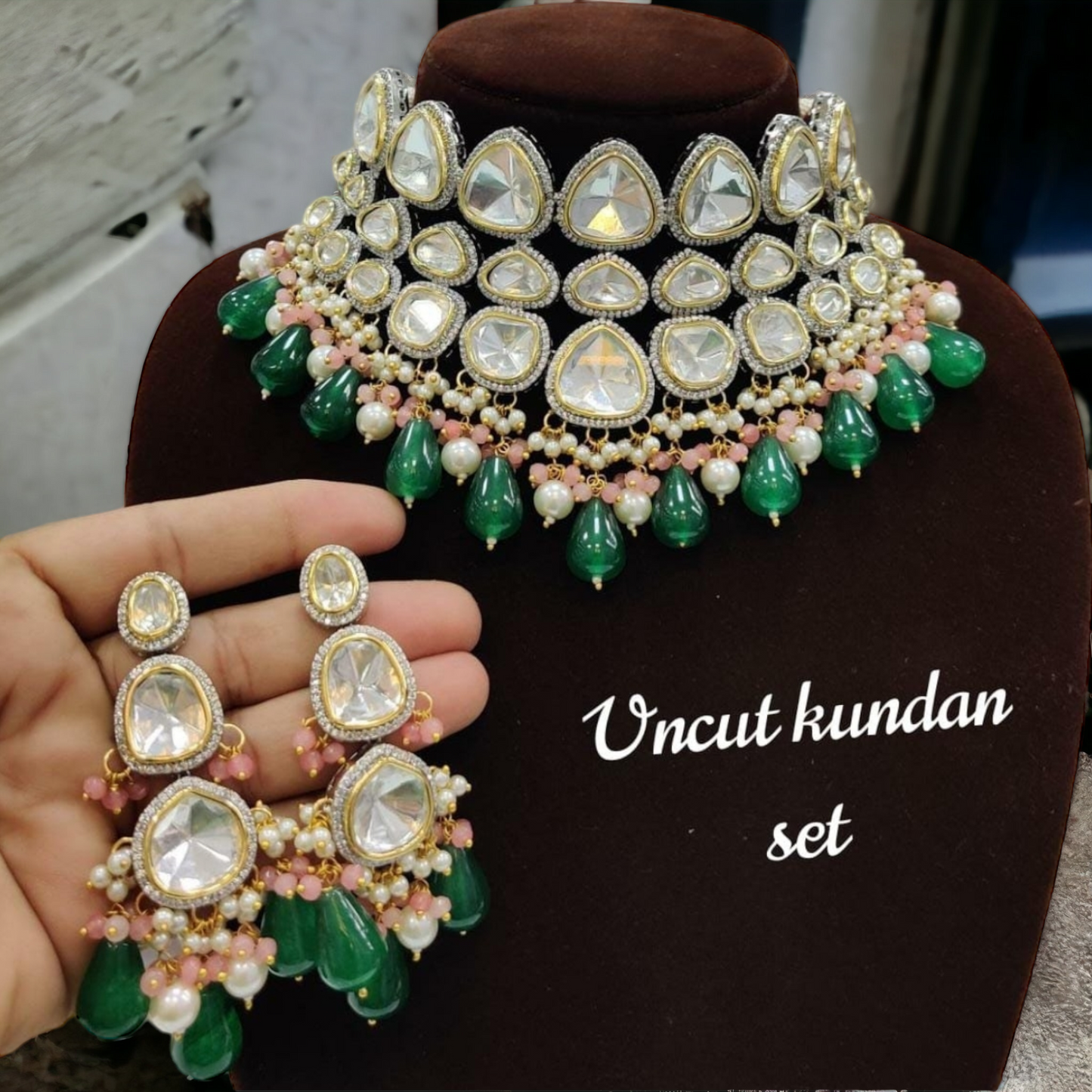 Sampda Uncut Kundan Necklace