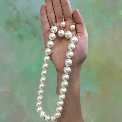 Soni Pearl Necklace