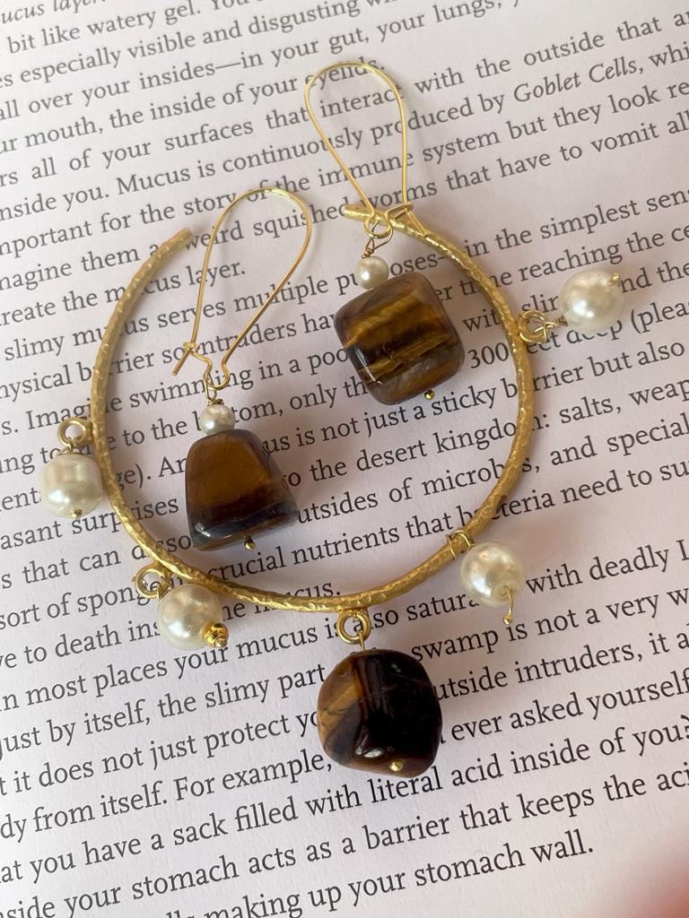 Tiger eye stone combo (bracelet and earring)