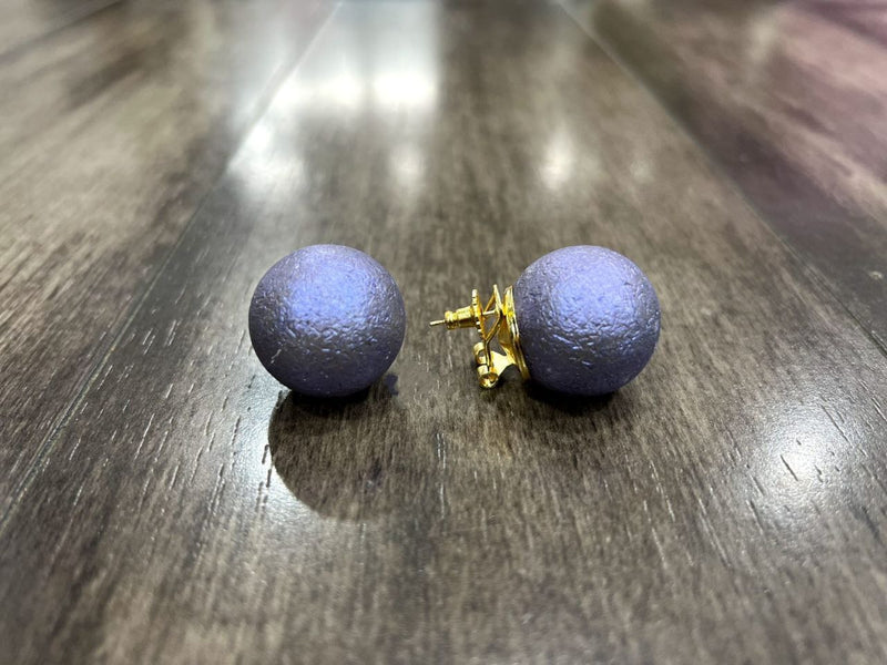 Textured Pearl Stud Earrings