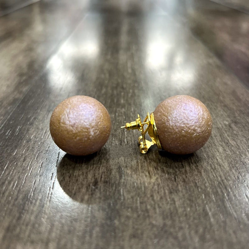 Textured Pearl Stud Earrings