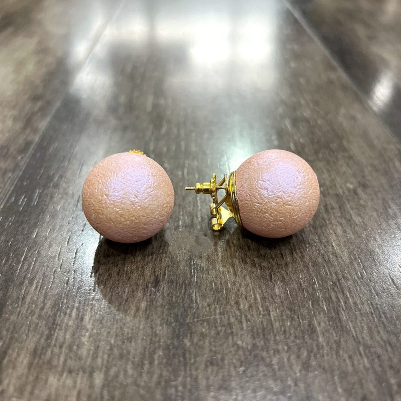 Textured Pearl Stud Earrings