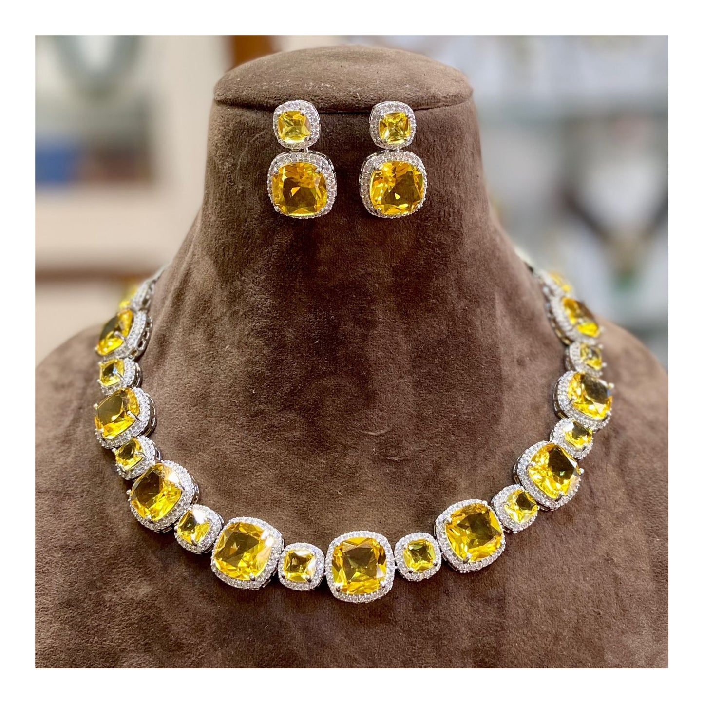 Parijaat Zirconia Necklace
