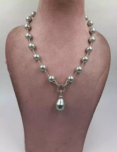 Aadi metallic pearl necklace in silver color